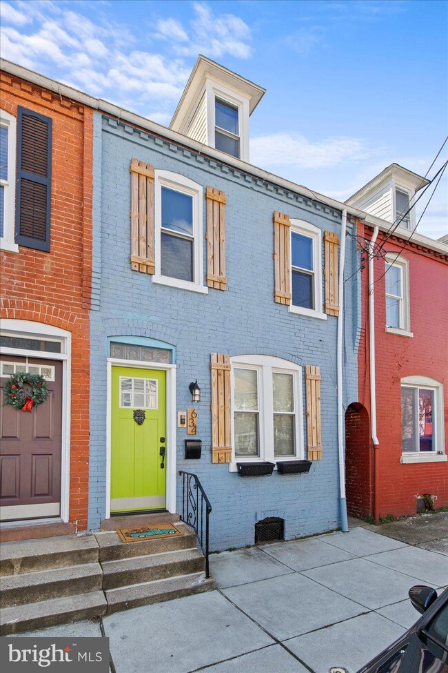 634 1st St, Lancaster, PA 17603 - photo 2