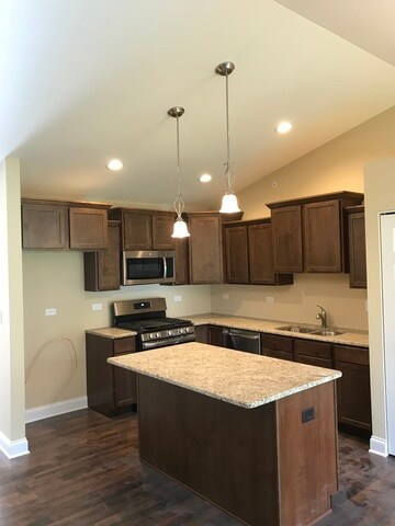 3684 Keith Ave, Gurnee, IL 60031 - photo 4