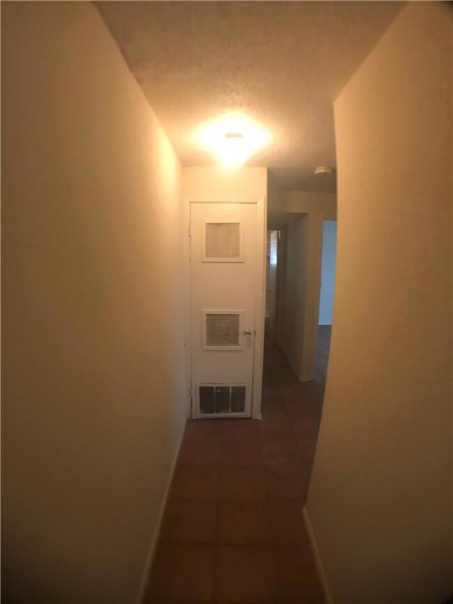 2610 Salado St unit 210, Austin, TX 78705 - photo 7