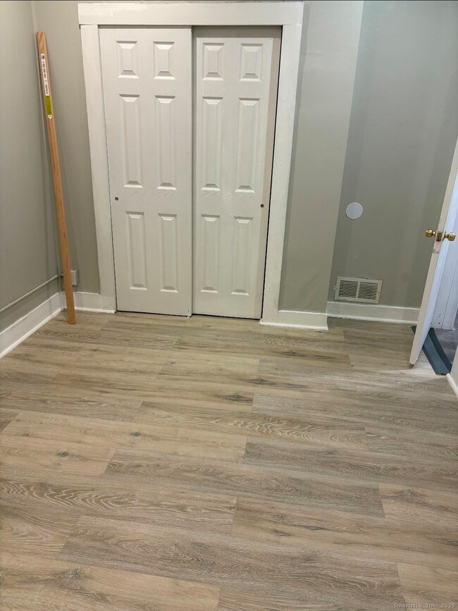 190 Howard Ave unit 1, Ansonia, CT 06401 - photo 5