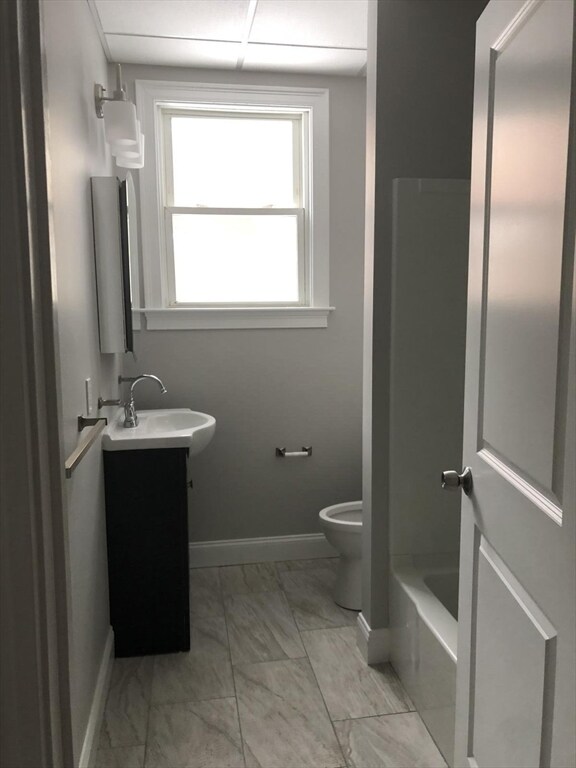 565 Maple St unit 1, Fall River, MA 02720 - photo 6