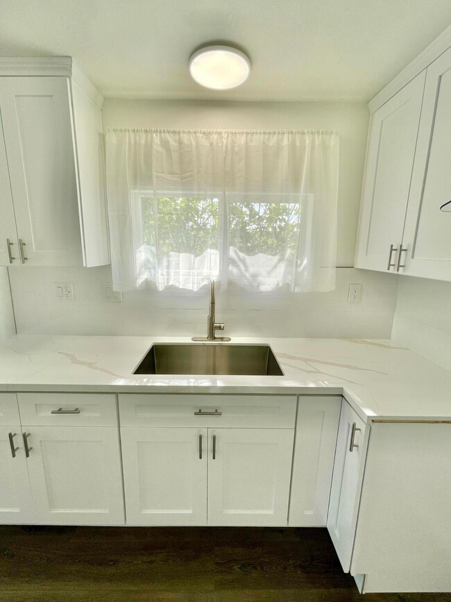 Kitchen 3