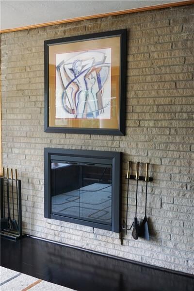 SLEEK BRICK FIREPLACE