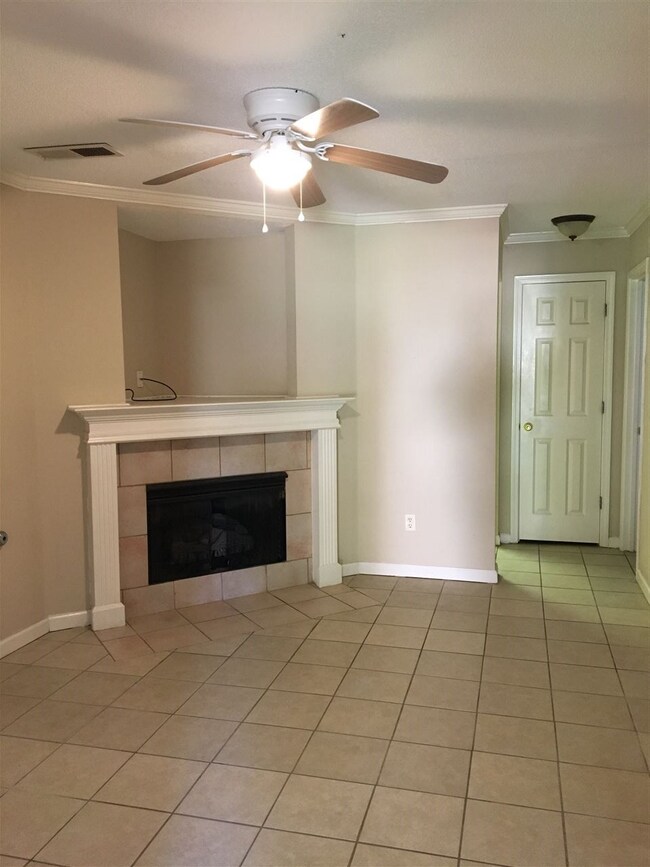 1208 Calebs Ridge Dr, Cordova, TN 38018 - photo 3