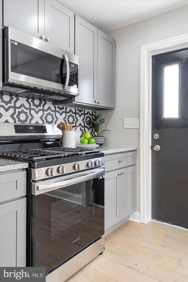 2025 Woodbourne Ave, Baltimore, MD 21239 - photo 5