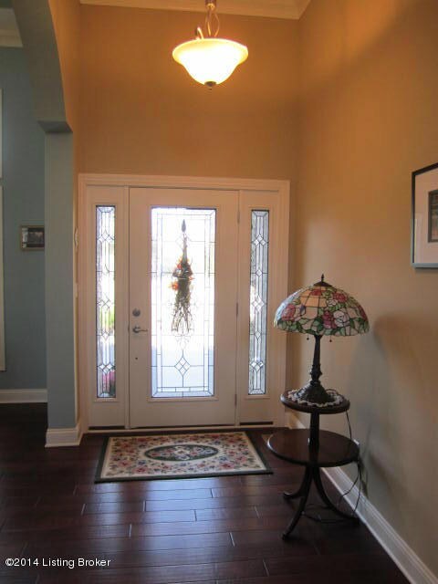 1 Davenport Dr 1108 - Foyer