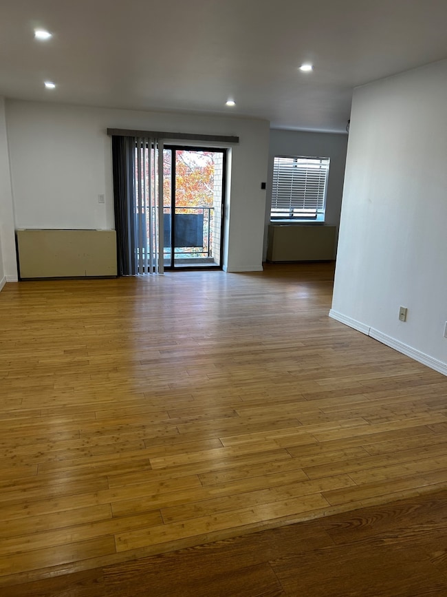 Springville Heights Condominiums, Staten Island, NY 10314 - photo 2