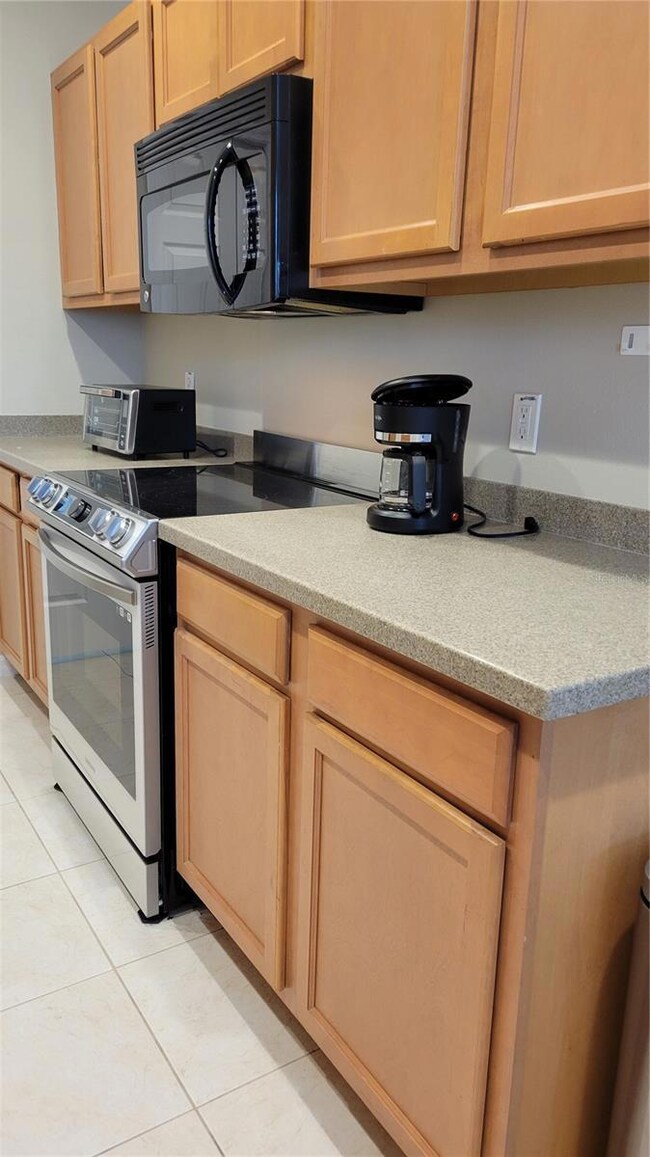 3880 82nd Avenue Cir E unit 101, Sarasota, FL 34243 - photo 7