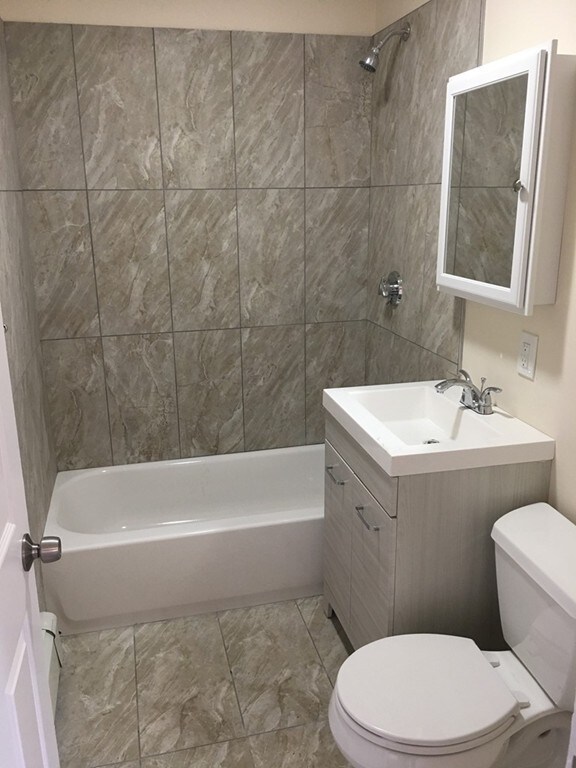 17 Loring St unit 1, Lawrence, MA 01843 - photo 4