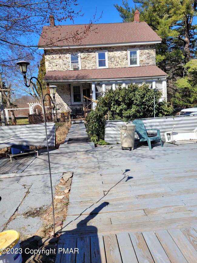 338 Greenview, Saylorsburg, PA 18058 - photo 3
