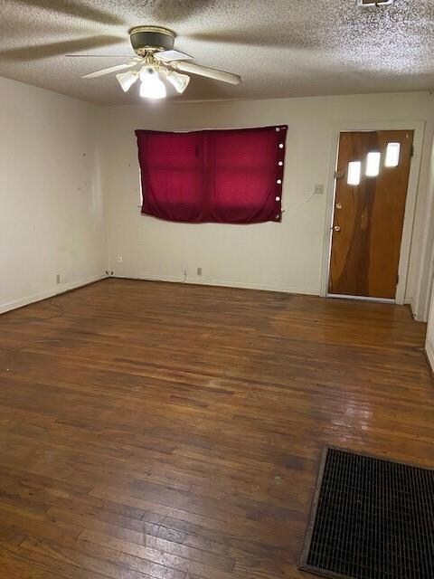 110 S Howeth St, Gainesville, TX 76240 - photo 6