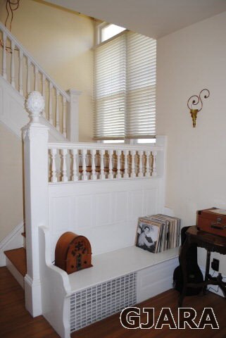 Built in bench in sitting area two.