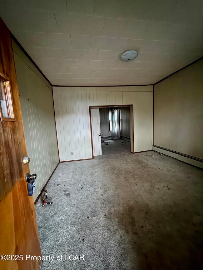 813 E Shamokin St, Shamokin, PA 17872 - photo 4