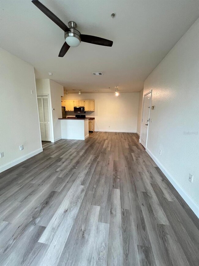 2513 Maitland Crossing Way unit 208, Orlando, FL 32810 - photo 2