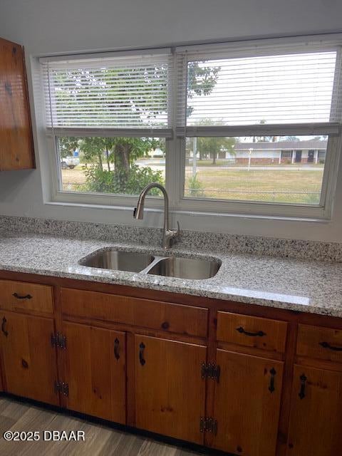 747 Colfax Dr, Daytona Beach, FL 32114 - photo 5