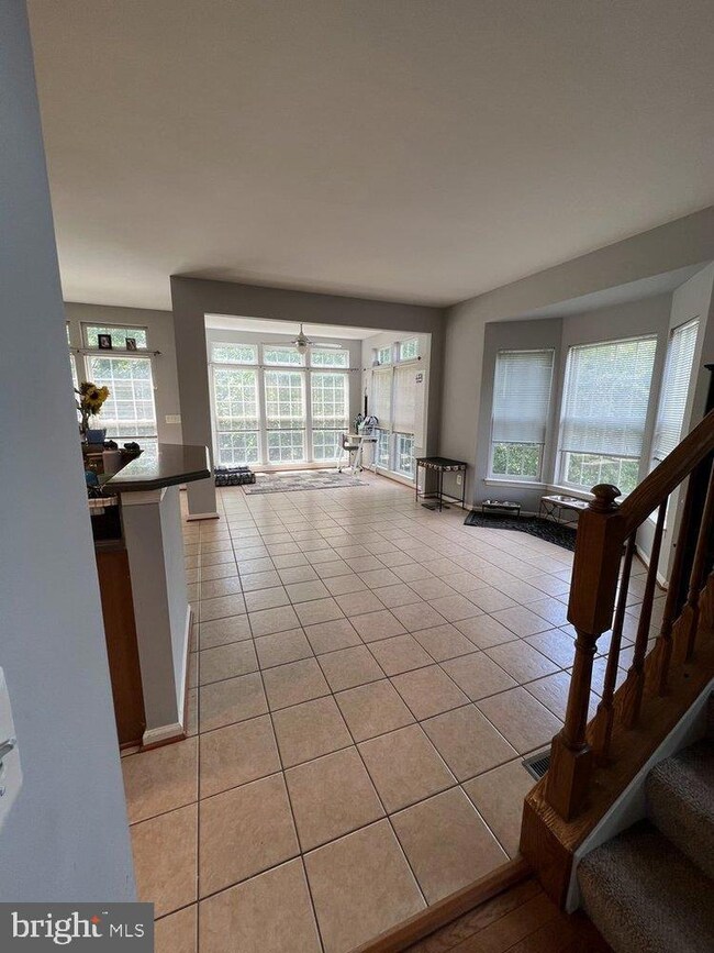 22099 Chelsy Paige Square, Ashburn, VA 20148 - photo 4