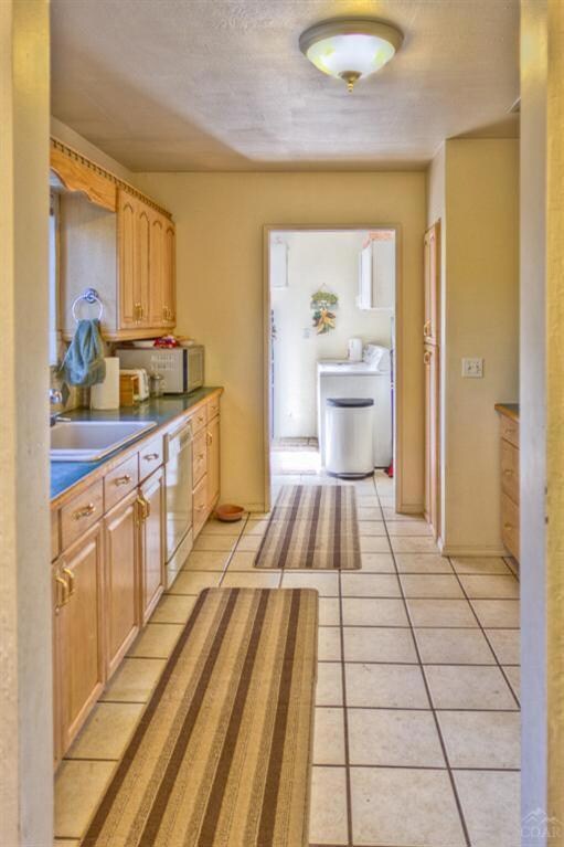 823 NE 10th St, Bend, OR 97701 - photo 5