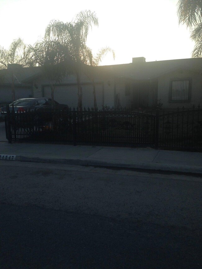 14547 190, Poplar, CA 93257 - photo 2