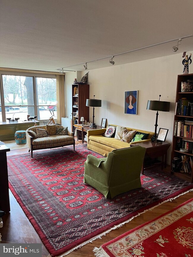 Green Hill Condominiums unit E-120, Wynnewood, PA 19096 - photo 3