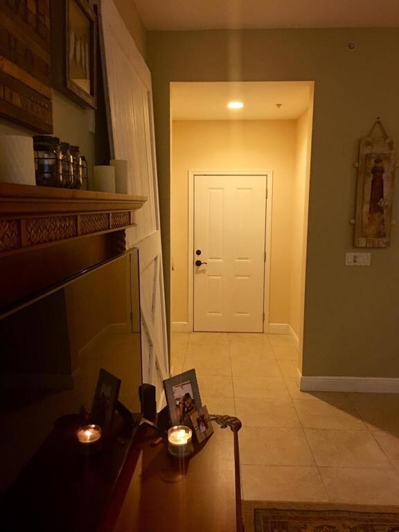 3940 N Flagler Dr unit 205, West Palm Beach, FL 33407 - photo 4