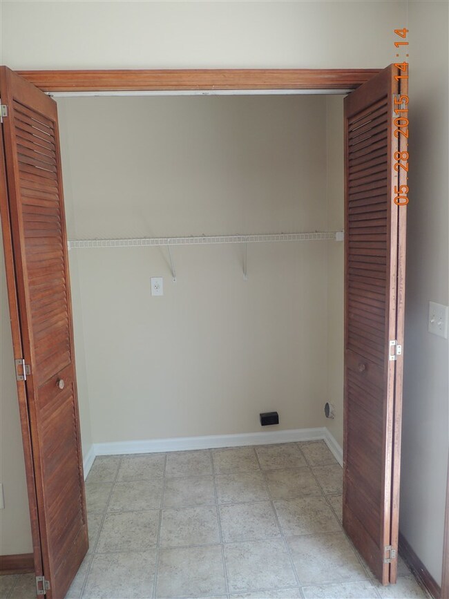 121 Croatan Ct, Jacksonville, NC 28546 - photo 7