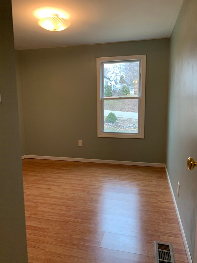 99 Redwood Rd, Loudon, NH 03307 - photo 6