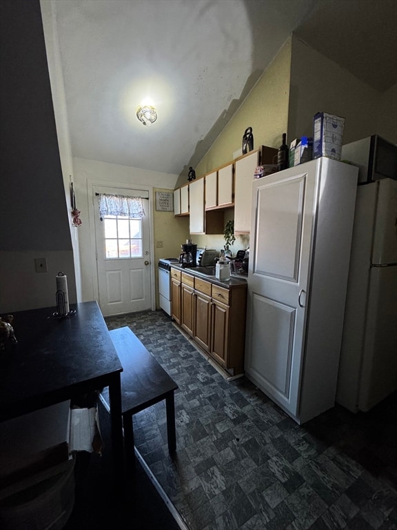 28 Grand St, Lowell, MA 01851 - photo 7