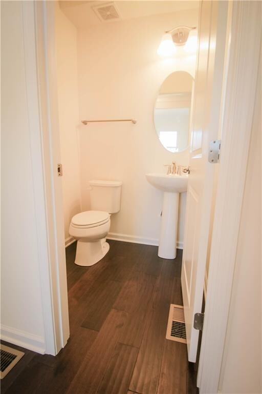 Downstairs half-bath