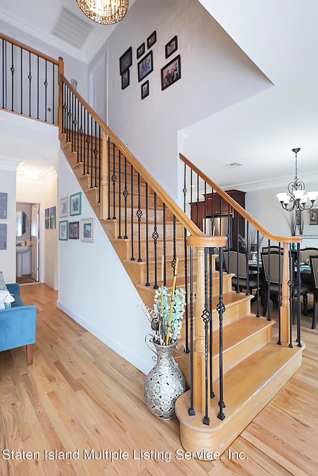 219 Chandler Ave, Staten Island, NY 10314 - photo 7