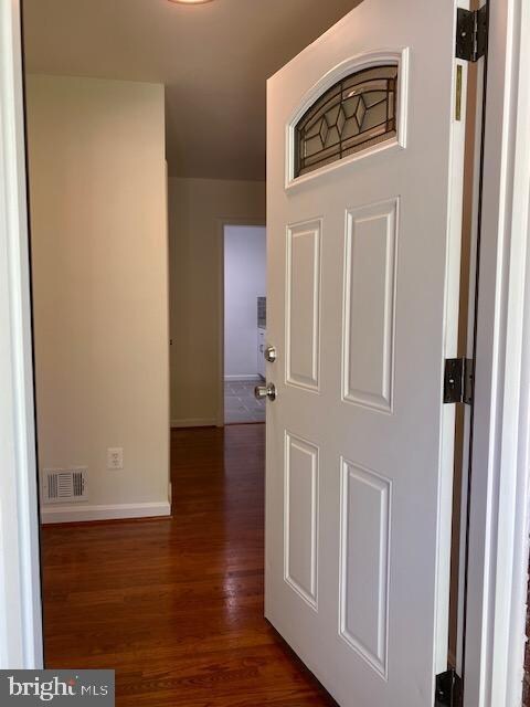 3329 Military Dr, Falls Church, VA 22044 - photo 7