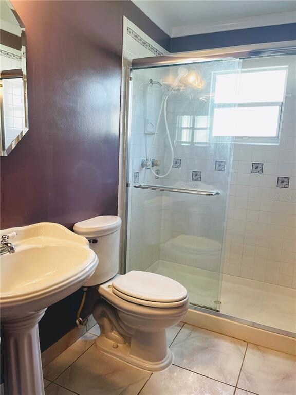 Guest Bath with Shower
