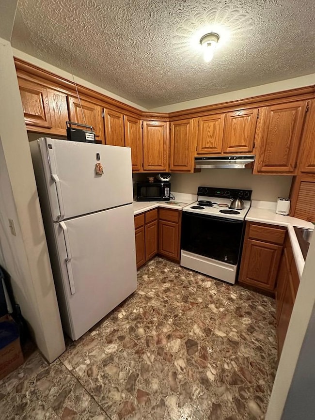 221 Pert Creek Rd, Whitesburg, KY 41858 - photo 7