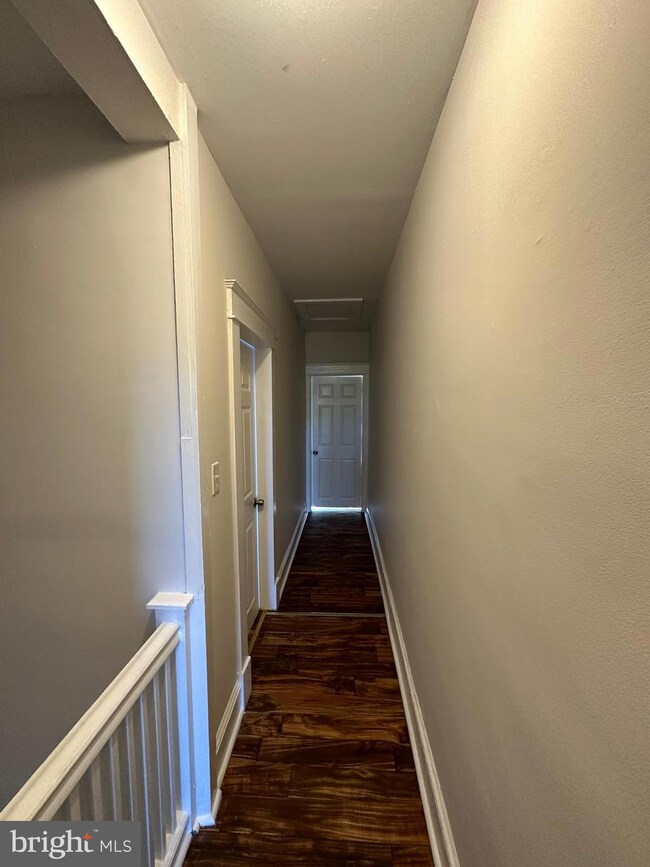 106 S Monastery Ave, Baltimore, MD 21229 - photo 6
