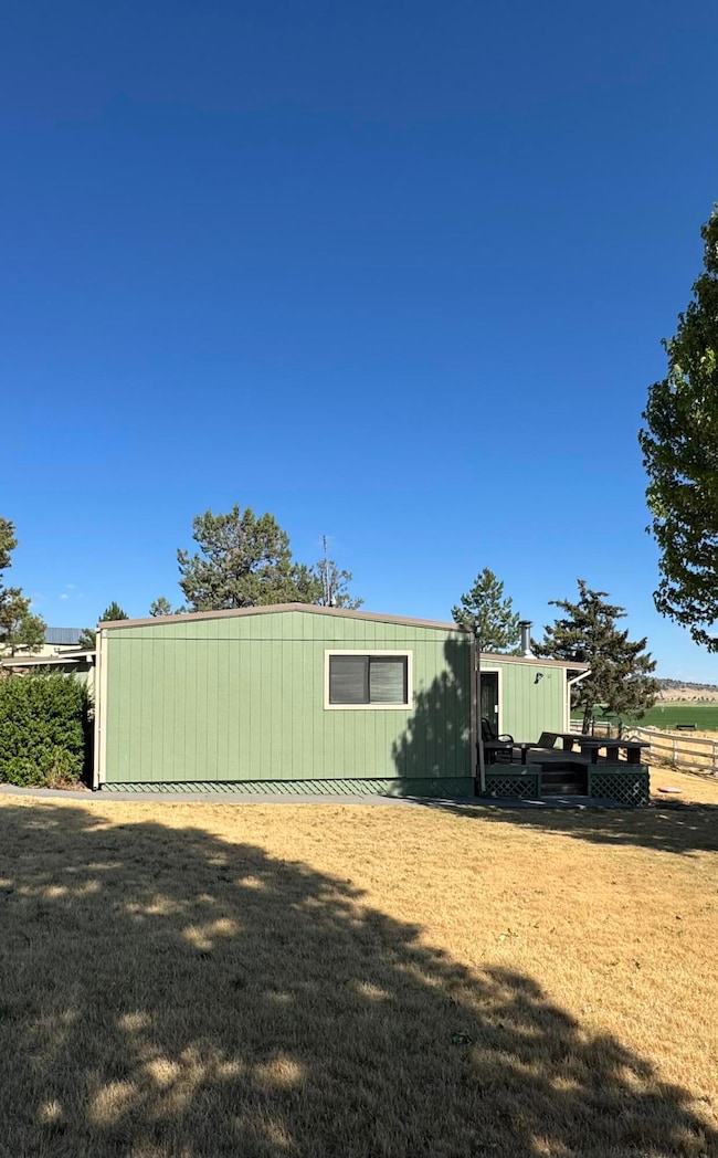 28281 Pickett Rd, Malin, OR 97632 - photo 3