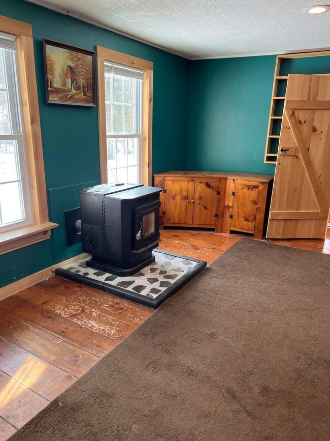 87 Nh Route 123, Marlow, NH 03456 - photo 2