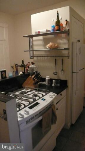 1833 Bolton St, Baltimore, MD 21217 - photo 7