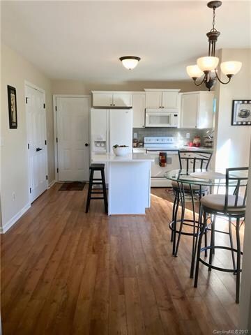 Roomy updated kitchen with french door pantry
