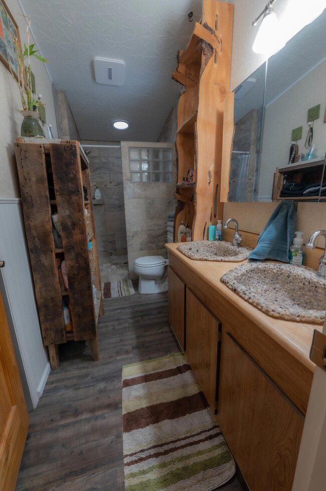 19724 Valore Lane-4
