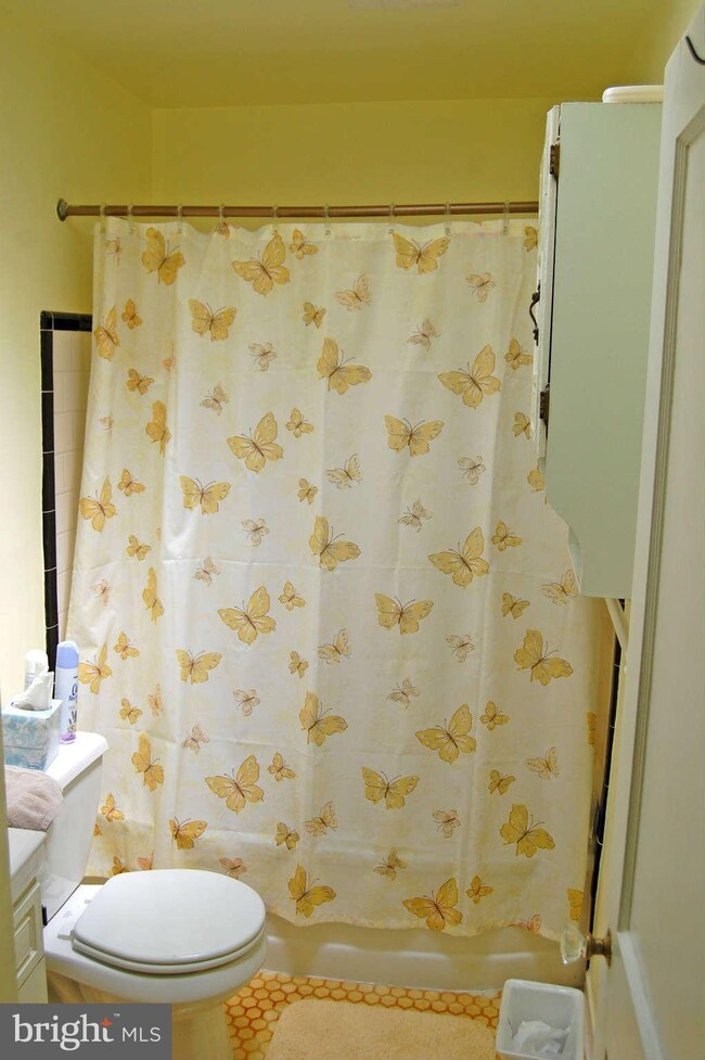 3452 Mcshane Way, Dundalk, MD 21222 - photo 7