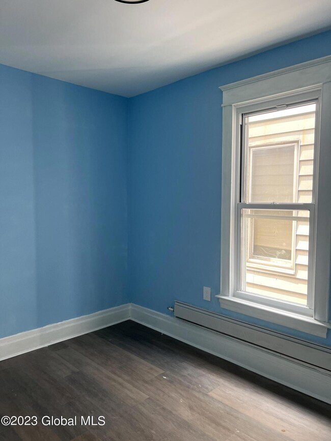 337 2nd St, Albany, NY 12206 - photo 6