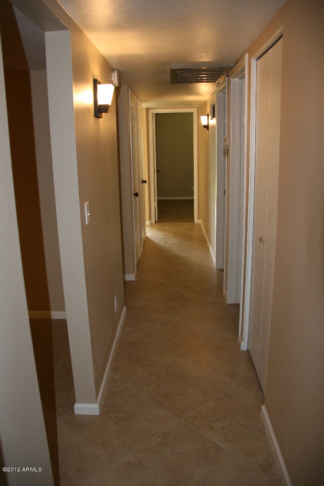 Hobson 012