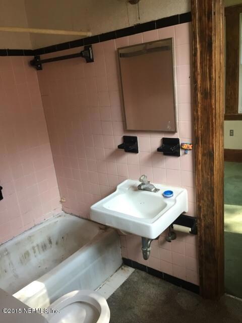 4354 Woodmere St, Jacksonville, FL 32210 - photo 7