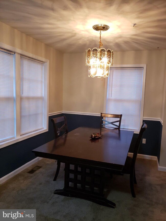 917 Newington Ct, Capitol Heights, MD 20743 - photo 6