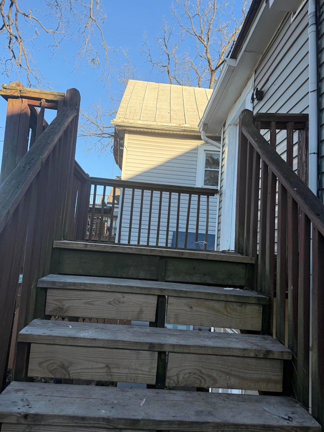 1209 Chapman Ave SW unit C, Roanoke, VA 24016 - photo 2