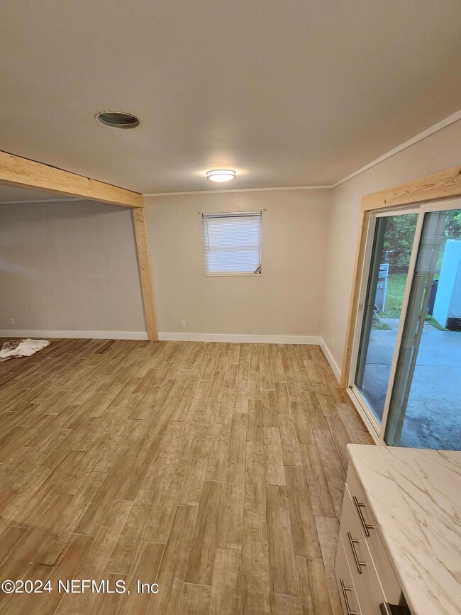 2055 Betsy Dr, Jacksonville, FL 32210 - photo 5