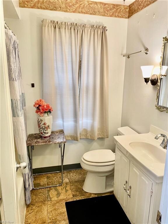 1st fl bathroom