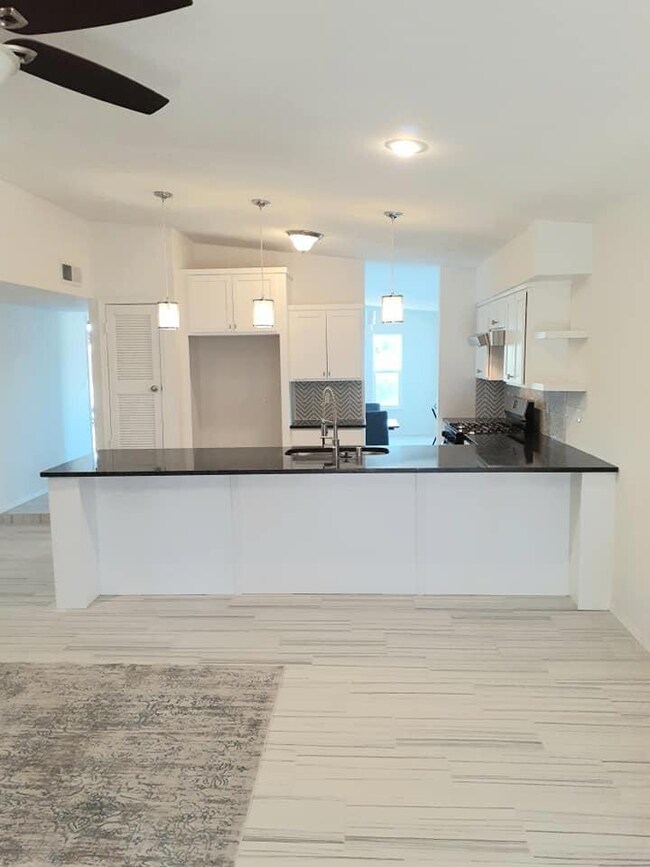 10901 George Archer Dr, El Paso, TX 79936 - photo 7