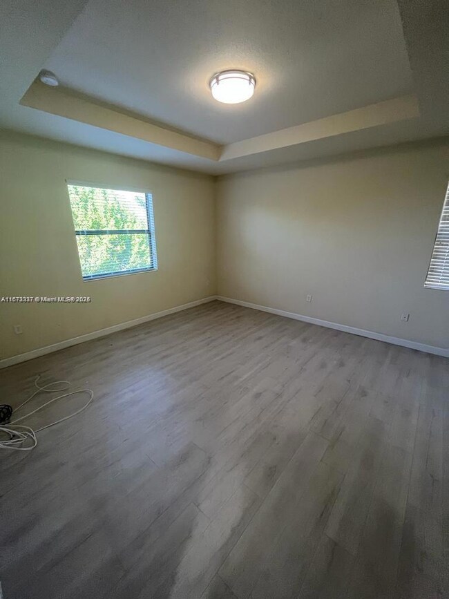 3385 W 86th Terrace unit 3385, Hialeah, FL 33018 - photo 5