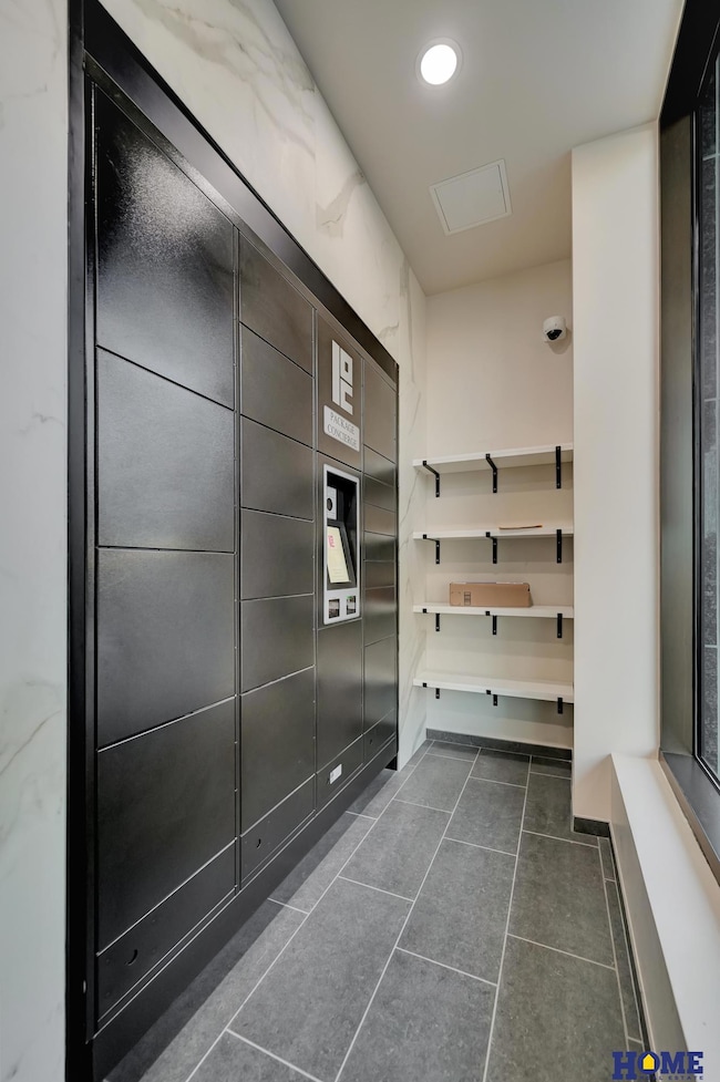 1125 Q St unit 1401, Lincoln, NE 68508 - photo 7