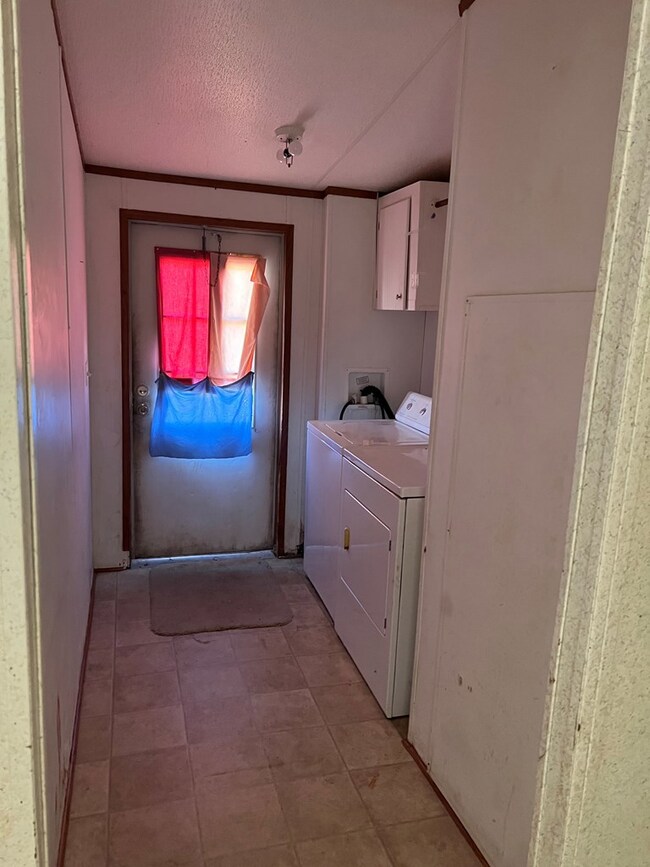 511 Dove Ln, East Dublin, GA 31027 - photo 5